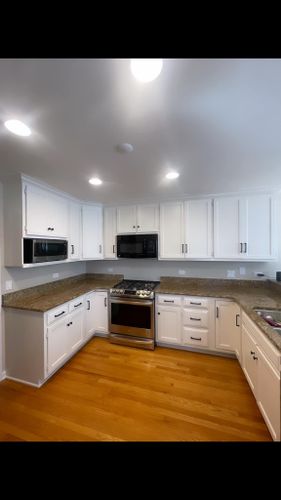 Kitchen And Cabinet Refinishing for CNZ Painting in Chicagoland Area, IL