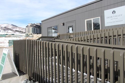 Modular trailers for Gold Label Construction in Salt Lake County, UT