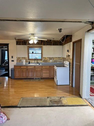 Flooring for Full Circle Design in Louisville, OH