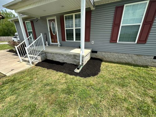  for Gonzales Lawn & Landscapes in Lawrenceburg, TN