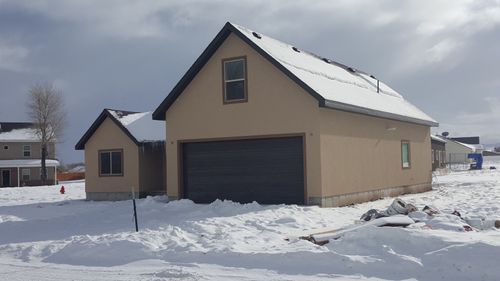 Custom Home Design for JR Prime in Lyman, WY