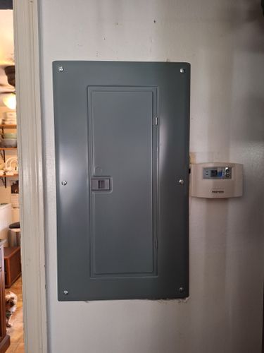  for Flash Gordon Electric LLC in Hope Mills, NC