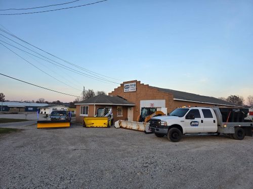 Commercial Snow Removal & Salting for 618 Construction  in Olney, IL