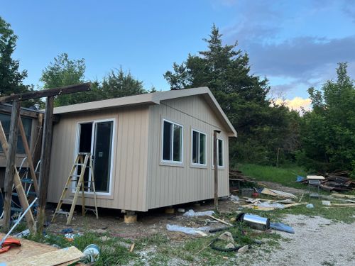  for SDM Construction LLC in Lawrence, KS