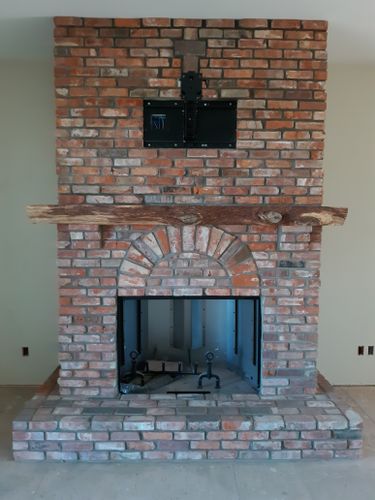 Fireplace Installation for Exquisite Techniques Construction LLC in Prescott, AZ