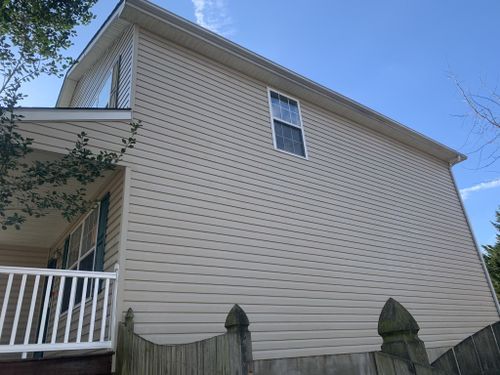 Soft Washing for Calvert Clean Up, Pressure Washing & Hauling LLC in Pasadena, MD