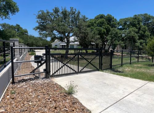 Metal Fabrication for C&C Fabrication and Welding LLC in Spring Branch, TX