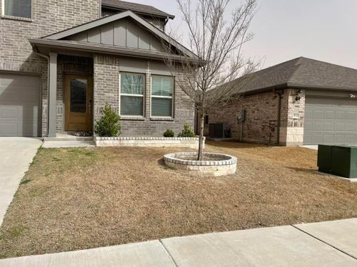 All Photos for Joandi's Lawn & Landscaping Service in Haltom City, TX