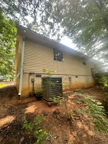 Mowing for Cowboys Lawn Care & Pressure/Soft Washing in Carrollton, Georgia