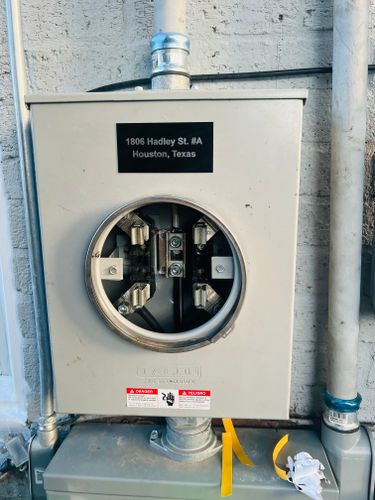 Lighting Installation for ThreeCore Power Electric LLC in Houston, TX