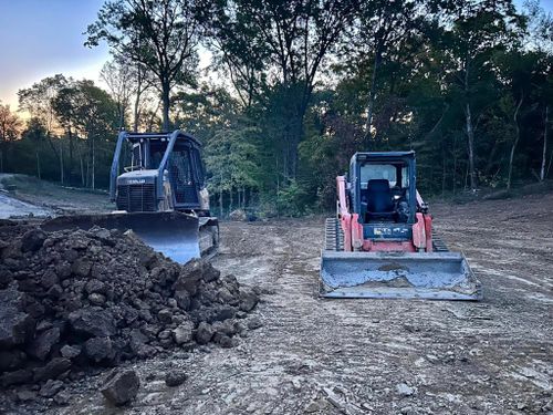 Excavating for Louisville Earth Movers in Crestwood, KY