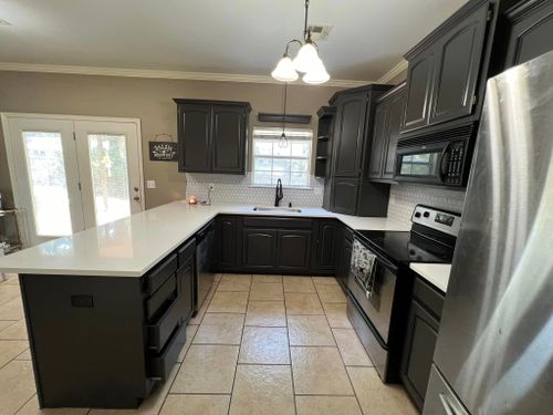 Kitchen and Cabinet Refinishing for Color Splash Painting in Tulsa, OK