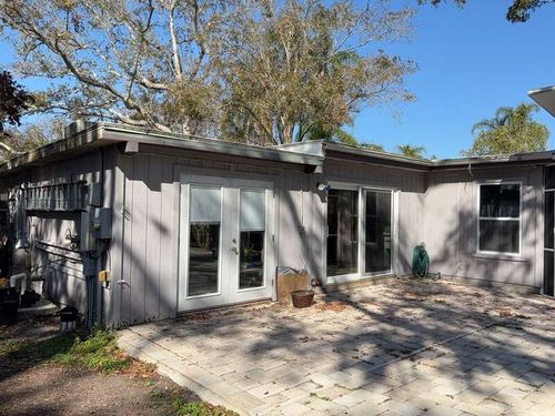  for United Exteriors INC in St. Petersburg, FL