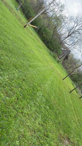 All Photos for Gullion’s Lawn and Landscaping in DeMossville, KY
