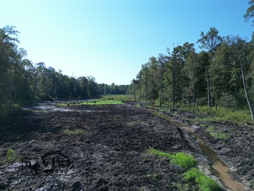 Dirt Work for Davis Landworx in Clanton,  AL