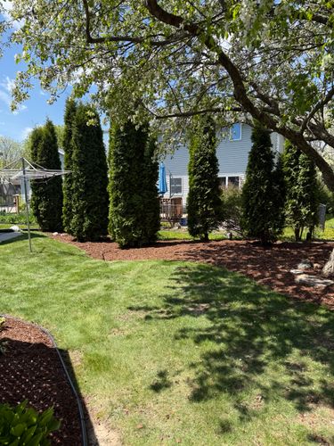 Lawn Care for Paradise Lawnscapes in West Bend, WI