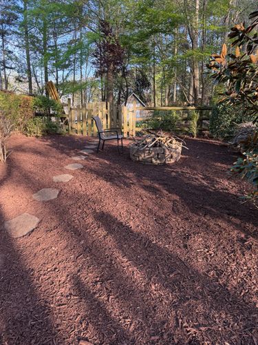 Mulch Installation for Southern Star Landscaping LLC in Catawba, NC