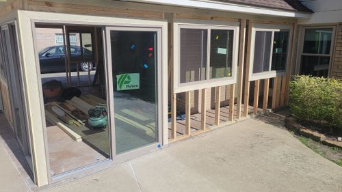 Carpentry for MGD Remodeling in Cypress, TX