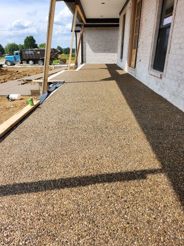 Concrete Driveways for Hellards Excavation and Concrete Services LLC in Mount Vernon, KY