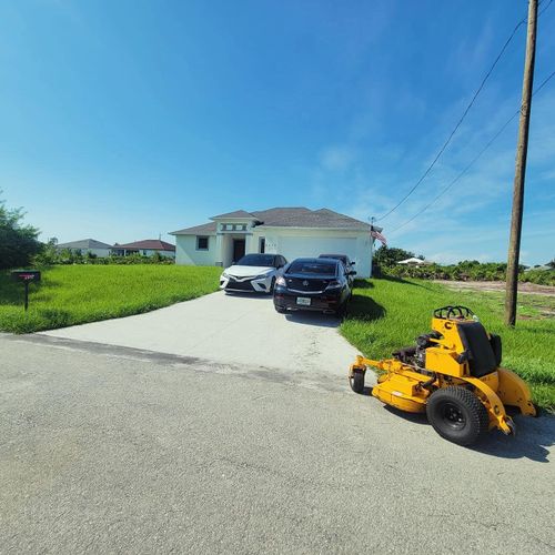  for Green Pastures Lawn Services LLC in Golden Gates Estates, FL