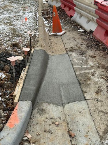 Porches, Patios, & Firepits for Whitfield Concrete Construction in Solsberry, IN