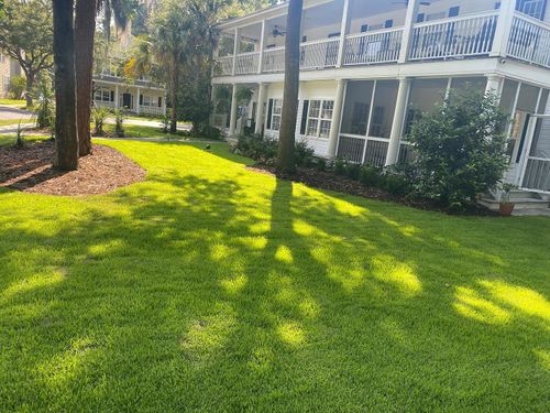 Lawn Care for Walker’s Construction & Hardscape in Bluffton, SC