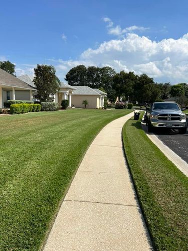 All Photos for Estrada All Pro Lawn Service in Auburndale, Florida