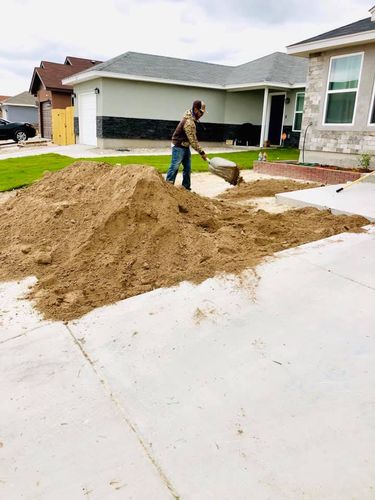 Mulch Installation for Del Real Landscape Contractors LLC in Del Rio, TX