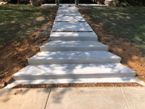 Sidewalk/Step Installation for Midcities Concrete in Arlington, TX