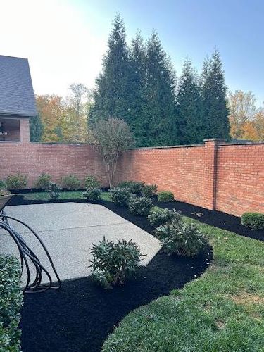  for Full Service Landscaping in Louisville, KY