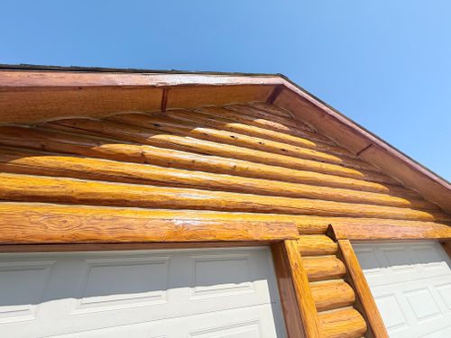 Log replacement and repair. for Wild West Log home specialists in Corvallis, MT