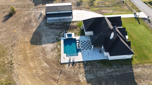 Pergolas for Black Diamond Custom Pools LLC in Azle, TX