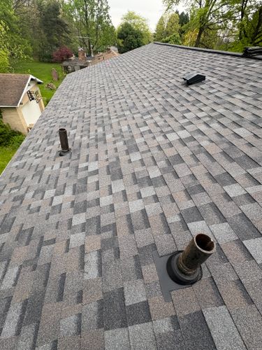 Roofing Installation for Rise Above Roofing in Stow, OH