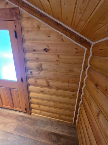 Log Home Finishing for Shay’s Chinking in Hamilton, MT