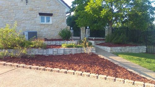 Mulch Installation for Superior Lawn and Tree LLC in Clifton, TX