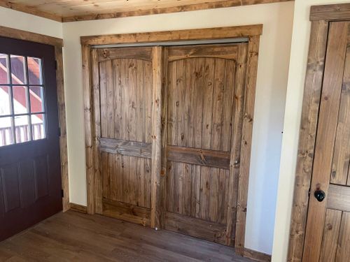 Log Home Finishing for Moss Construction in Longview, TX