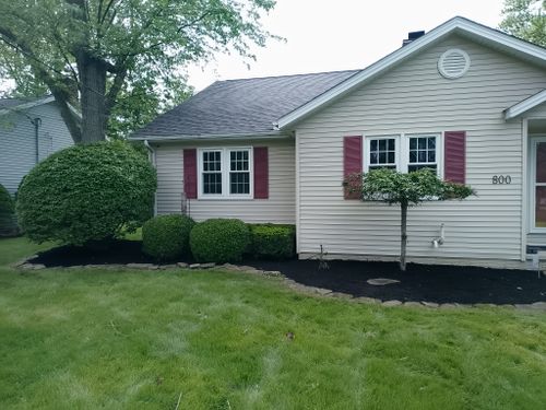  for Hendricks Mowing in Amherst, OH