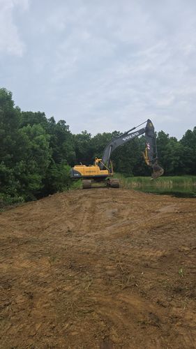 Land Clearing & Demolition for BDS Trucking & Excavating in Litchfield, IL