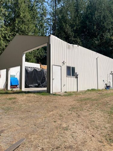 Shelters for Oats Equestrian Fencing LLC in Arlington, WA