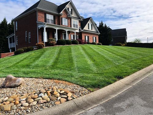 Landscaping for 3R Outdoor in Morristown, TN