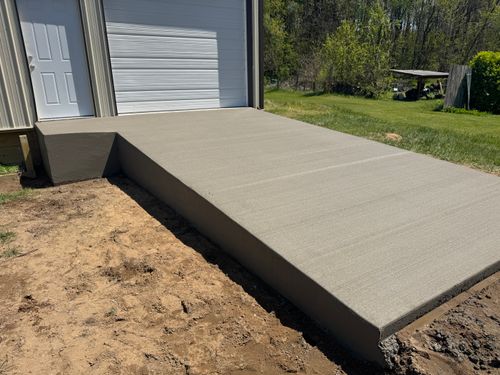 Concrete for B & E Concrete in Michigan City, IN