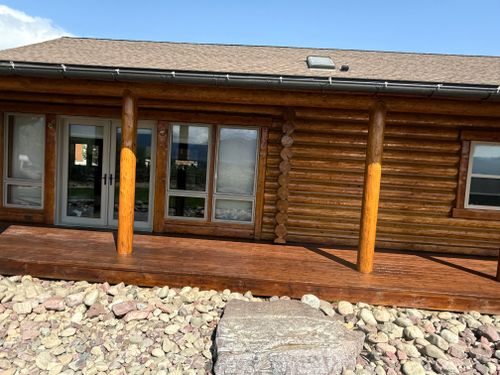 Log replacement and repair. for Wild West Log home specialists in Corvallis, MT