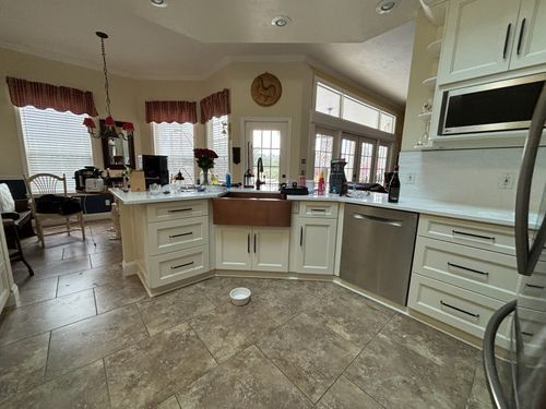 General Remodeling for CR Renovations and Maintenance in Bell, FL