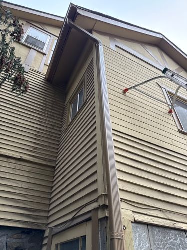 Gutter Guard Installation for Eaglewood Gutter's in Mead, WA