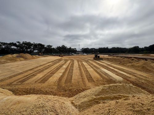 Hauling for South Lake Loader Service in Minneola, FL