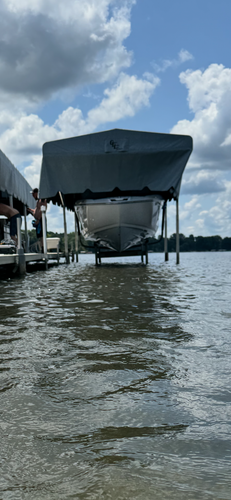 Boat lift Installation for Wagner's Lift & Dock Shop LLC in Watervliet, MI