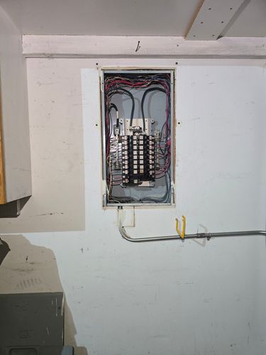  for Grunt Electric in Bensenville, IL