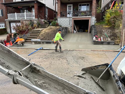 Retaining Wall Construction for Bakey's Concrete and Excavating in Pittsburgh, Pennsylvania