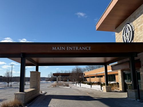  for MTZ Signs in Janseville, WI