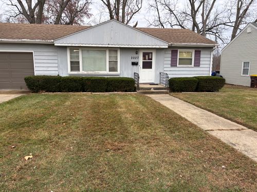  for Cena Landscaping in Rockford, IL